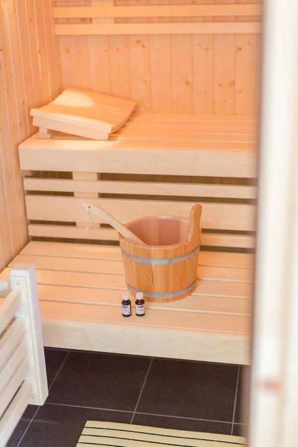 Haus Bugspriet Haegerende Villa Zingst Bagian luar foto