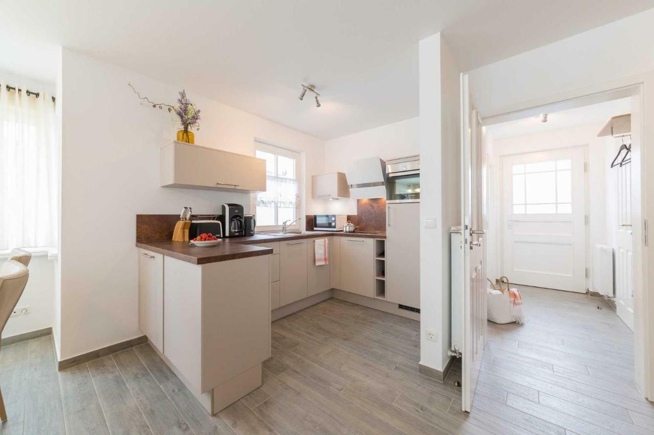 Haus Bugspriet Haegerende Villa Zingst Bagian luar foto